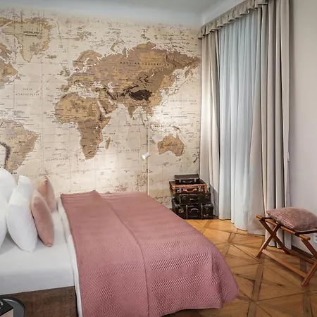 6 Continents By Adrez Apartment