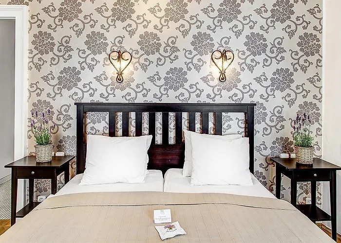 6 Continents By Adrez *