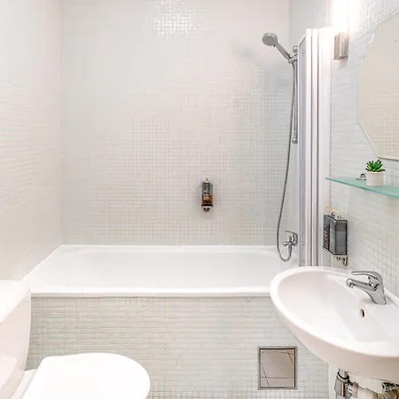 Daire 6 Continents Apartments By Adrez *